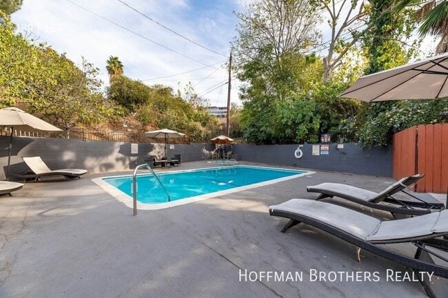 property at 4124 N Eagle Rock Blvd