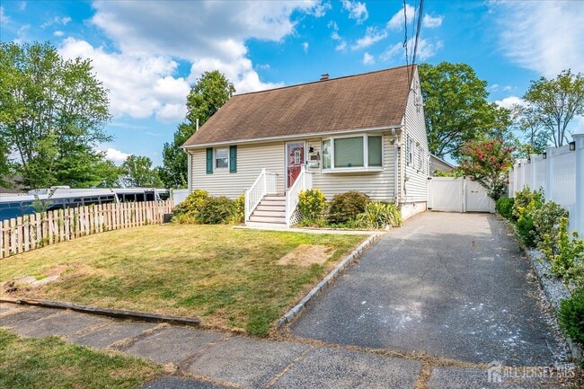 10 Oliver St in Metuchen, NJ - Building Photo - Building Photo