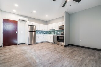 Market Street Apartments in Evansville, IN - Foto de edificio - Interior Photo