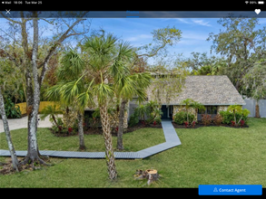 4931 Hidden Oaks Trail in Sarasota, FL - Building Photo - Building Photo