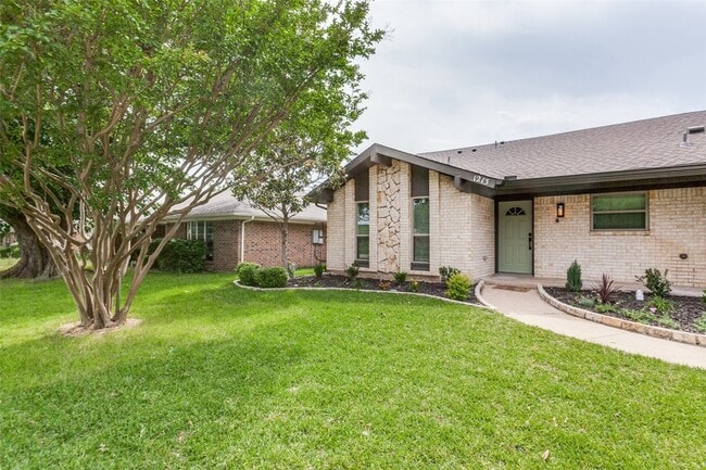 1213 Mill Valley Dr, Unit 1214 in Plano, TX - Building Photo - Building Photo
