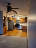 755 S Alton Way, Unit 6C in Denver, CO - Building Photo