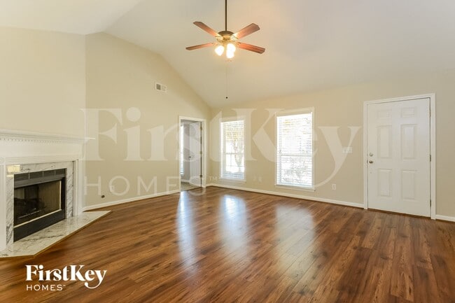 237 Silverstone Ln in Alabaster, AL - Building Photo - Building Photo