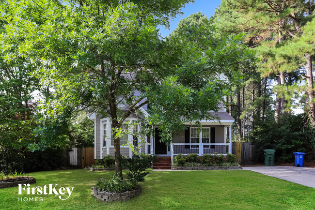 property at 1401 E Stonemason Dr