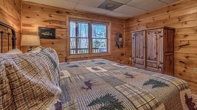 348 The Forest Has Eyes in Blue Ridge, GA - Building Photo - Building Photo