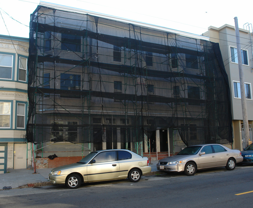 748-758 6th Ave in San Francisco, CA - Building Photo