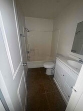 937 E Ave R in Palmdale, CA - Building Photo - Building Photo