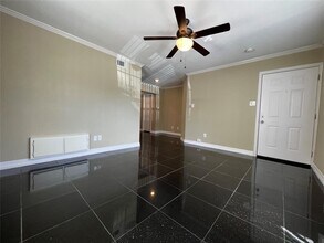 4719 Clay St in Houston, TX - Building Photo - Building Photo