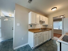 2955 Lexington Ct in Woodbridge, VA - Building Photo - Building Photo