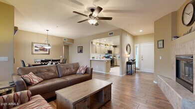 20121 N 76th St in Scottsdale, AZ - Building Photo - Building Photo