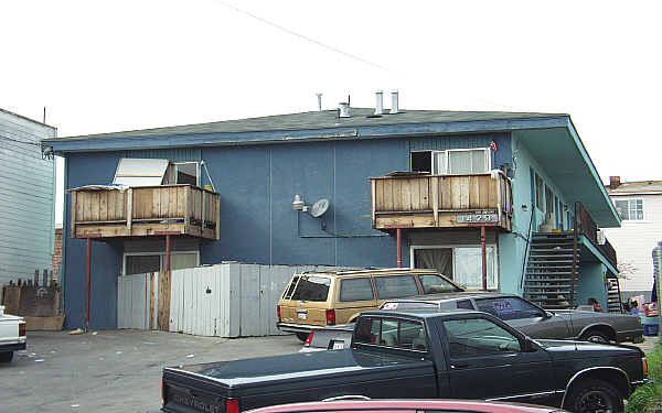 1429 13th Ave in Oakland, CA - Building Photo - Building Photo