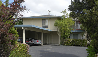 142 Blue Ridge Dr Apartments