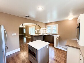 427 S Race St in Denver, CO - Building Photo - Building Photo
