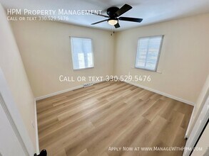 1166 Tonawanda Ave in Akron, OH - Building Photo - Building Photo