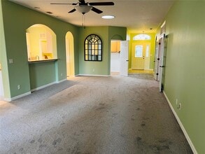 5446 Sea Leopard St in Tavares, FL - Building Photo - Building Photo