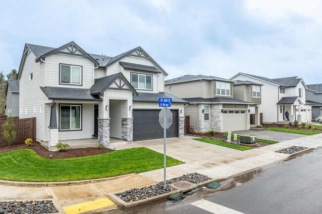 Cedar Heights in Battle Ground, WA - Foto de edificio - Building Photo