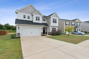 152 Savannah Wood Rd in Hopkins, SC - Building Photo