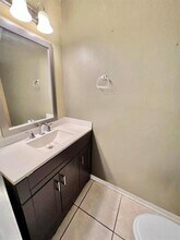 875 Fairview Dr in Fort Walton Beach, FL - Building Photo - Building Photo