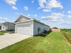 1563 Soapstone Pass in San Marcos, TX - Building Photo - Building Photo