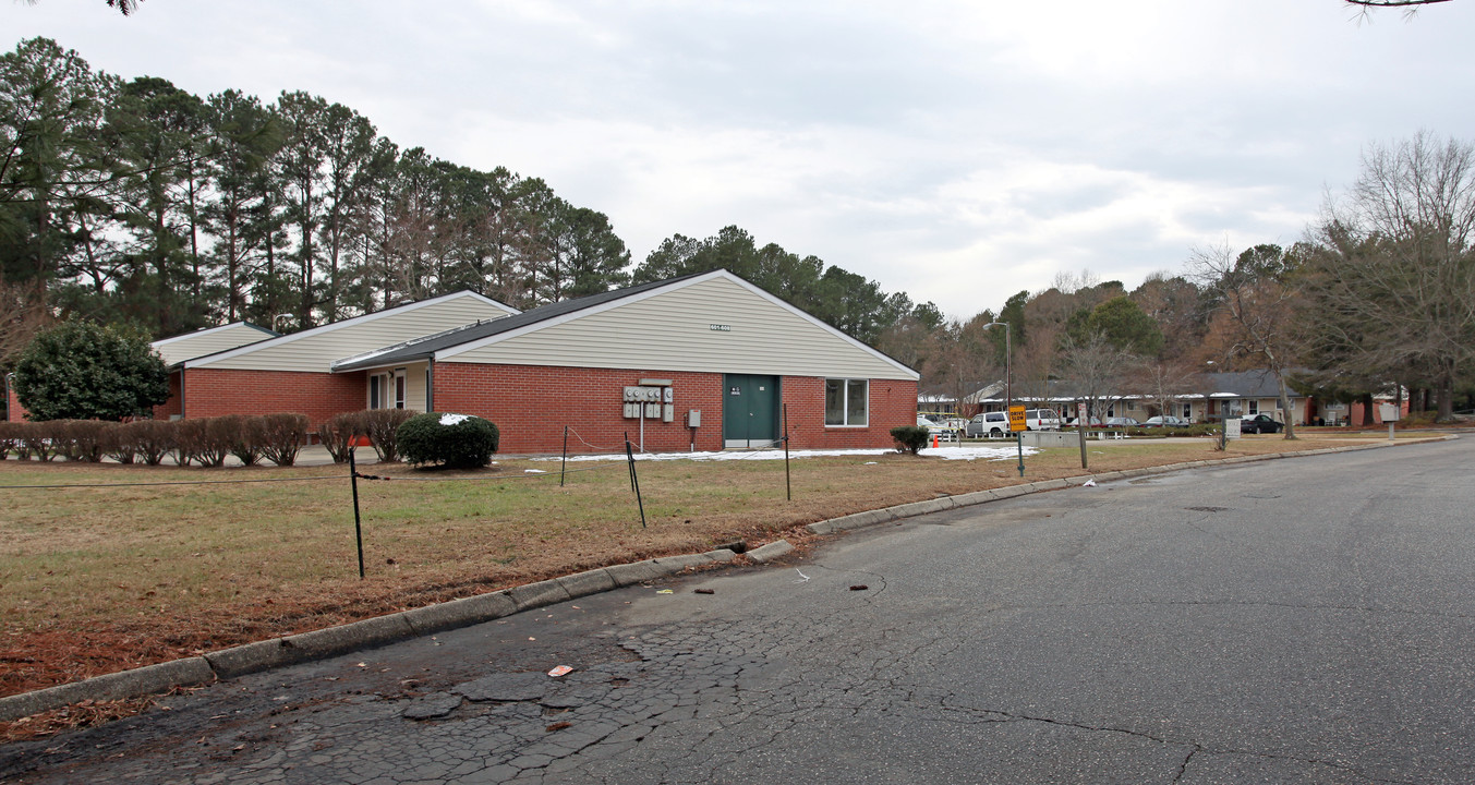 Fuquay-Varina Homes for the Elderly in Fuquay Varina, NC - Building Photo