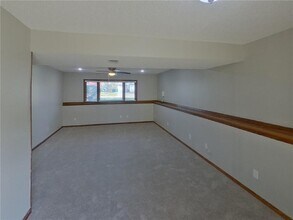 10430 163rd St W in Lakeville, MN - Building Photo - Building Photo