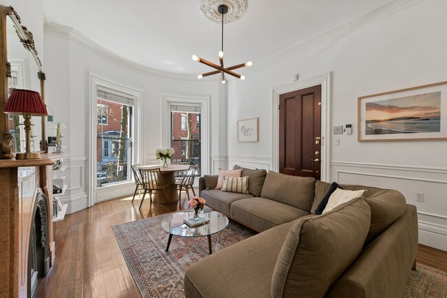 79 Waltham St, Unit 2