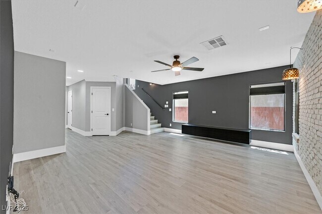 5589 Beckett Hill Ct in Las Vegas, NV - Building Photo - Building Photo