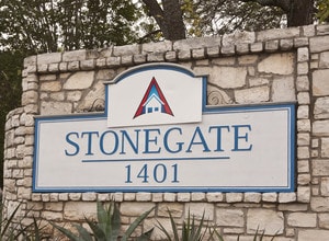 Stonegate in Austin, TX - Foto de edificio - Building Photo