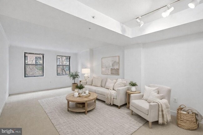 property at 616 E St NW