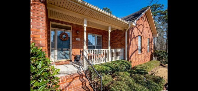 property at 1219 Loyola Dr