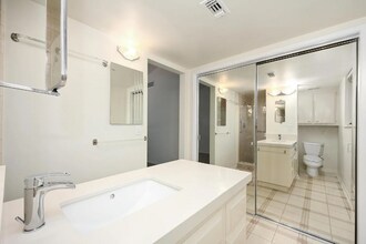 2902 Blume Dr in Rossmoor, CA - Building Photo - Building Photo