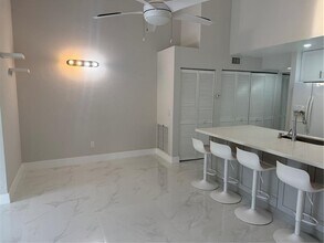 431 SE 14th St in Dania Beach, FL - Building Photo - Building Photo