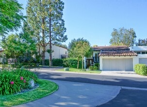 17 Aspen Way in Rolling Hills Estates, CA - Building Photo - Building Photo
