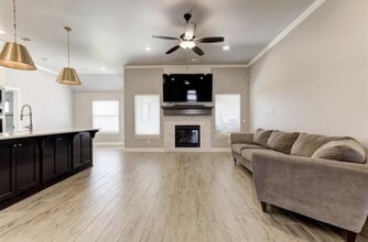 3024 Drake Crest Dr in Edmond, OK - Building Photo - Building Photo