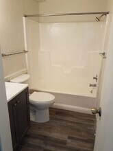 1745 La Cres St in La crosse, WI - Building Photo - Building Photo