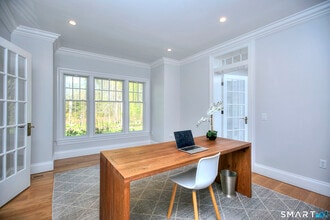 46 Burr Farms Rd in Westport, CT - Building Photo - Building Photo