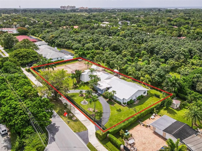 property at 6900 SW 136th St