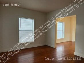 1105 Bement St in Lansing, MI - Building Photo - Building Photo