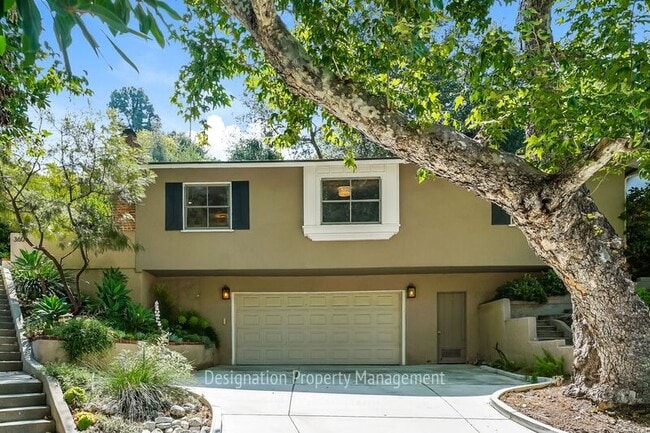 property at 360 Glenullen Dr