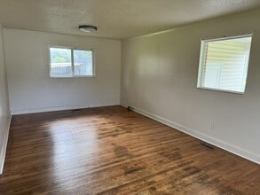 926 Greenfield Heights Blvd in Havelock, NC - Building Photo - Building Photo
