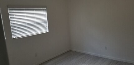 3430 N 65th Ave in Hollywood, FL - Building Photo - Building Photo