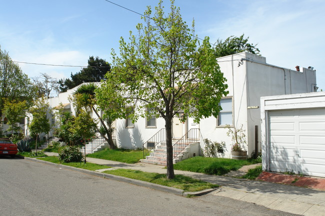 2630-2644 Mathews St in Berkeley, CA - Building Photo - Building Photo