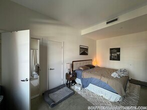 160 E Berkeley St, Unit 310 in Boston, MA - Foto de edificio - Building Photo