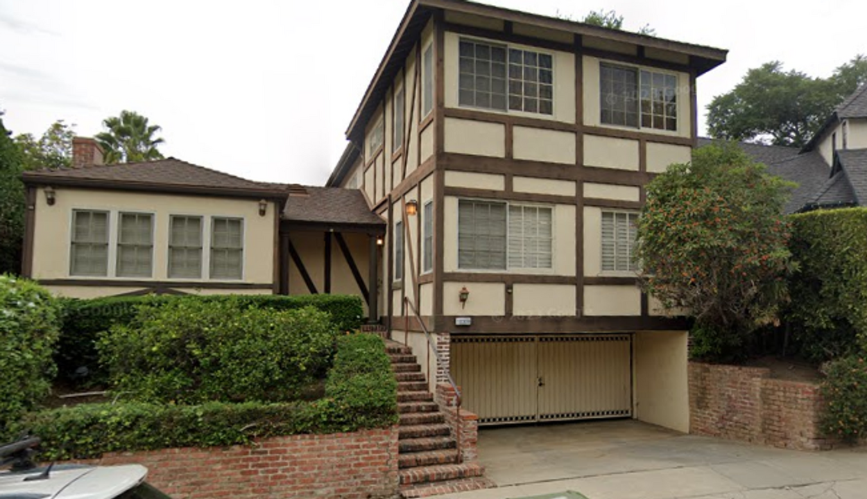 10309 La Grange Ave in Los Angeles, CA - Building Photo