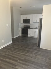 1737 S Martin Luther King Jr Blvd in Tallahassee, FL - Building Photo - Building Photo