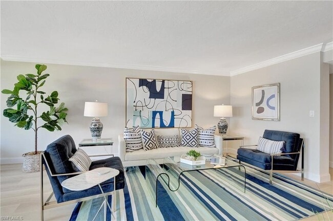 2357 Gulf Shore Blvd N in Naples, FL - Building Photo - Building Photo