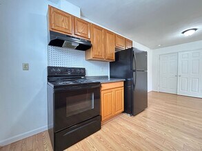 817 Pocahontas Pl in Hampton, VA - Building Photo - Building Photo