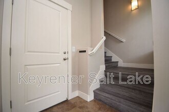 11373 S Oakmond Rd in South Jordan, UT - Building Photo - Building Photo
