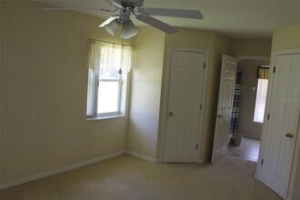 1114 Presque Isle Dr in Port Charlotte, FL - Building Photo - Building Photo