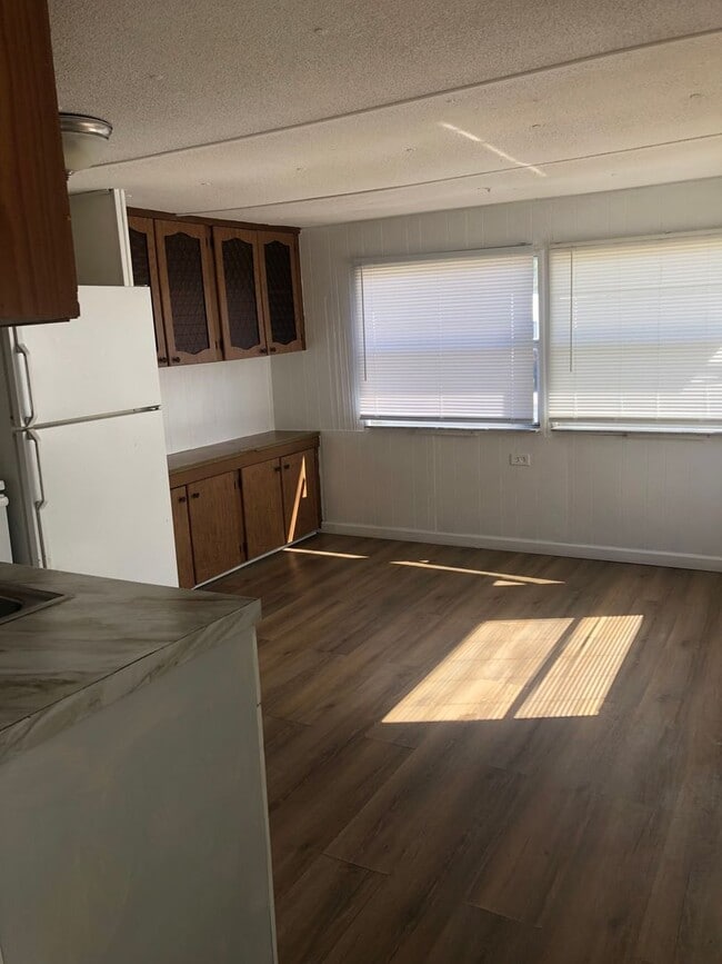 12300 Phillips Ln in Gibsonton, FL - Building Photo - Building Photo